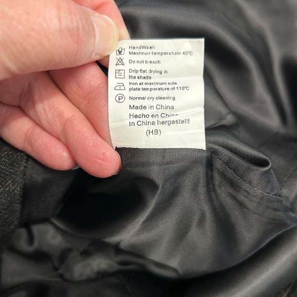 Men’s Coof Andy vest size small. - Picture 4 of 5